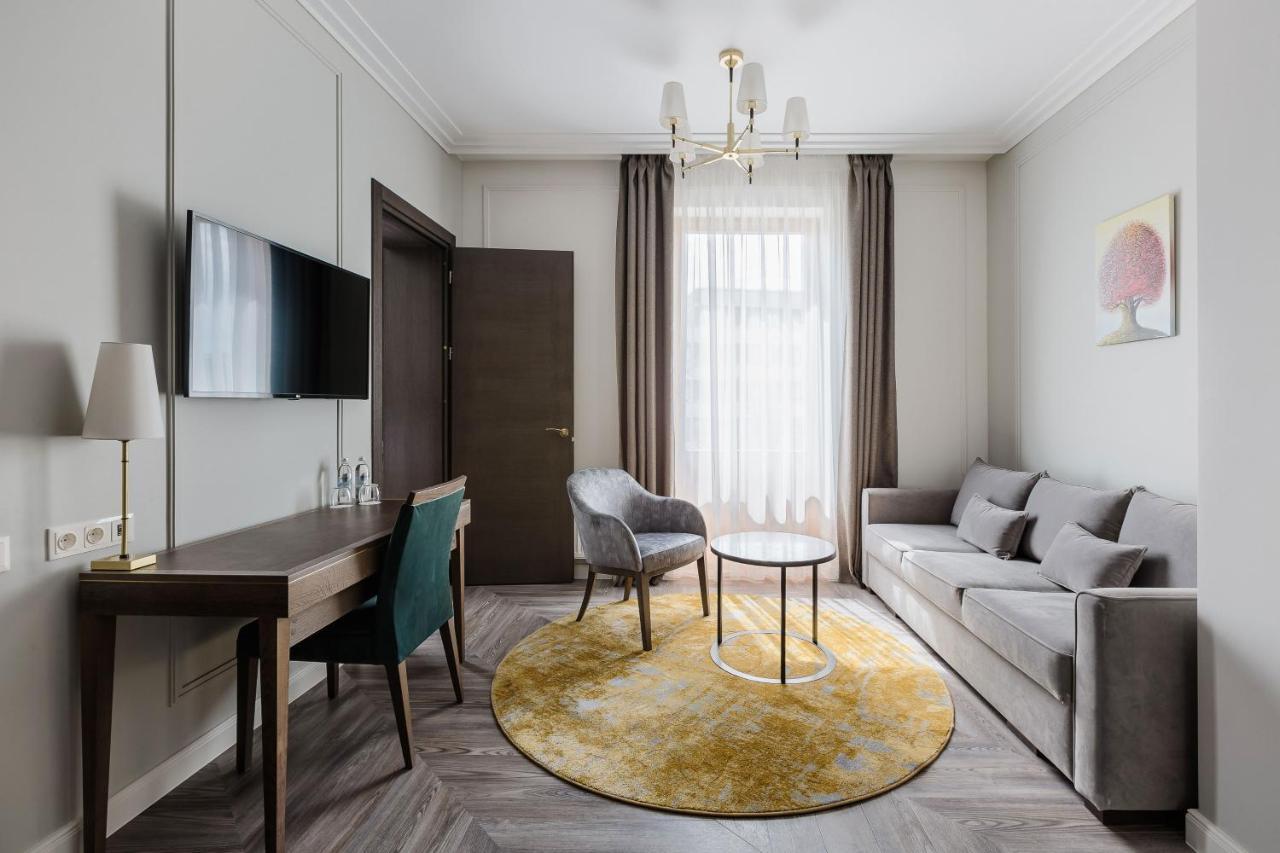 Victoria Hotel Klaipeda Bagian luar foto